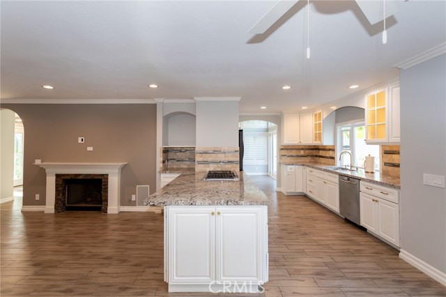 Detail Gallery Image 7 of 30 For 2160 via Teca #68,  San Clemente,  CA 92673 - 5 Beds | 2/1 Baths
