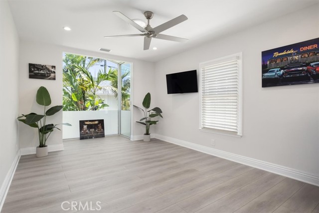 Detail Gallery Image 16 of 34 For 2774 Sawtelle Bld, Los Angeles,  CA 90064 - 3 Beds | 3 Baths