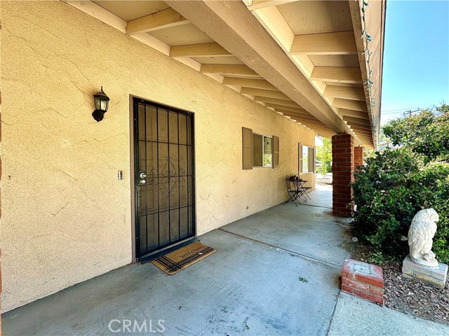 Detail Gallery Image 6 of 34 For 7417 La Vina Trl, Yucca Valley,  CA 92284 - 3 Beds | 2 Baths