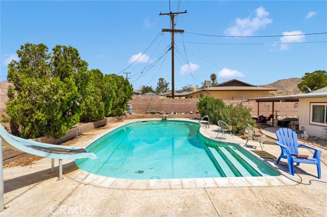 Detail Gallery Image 8 of 46 For 37106 Lombardy Ave, Barstow,  CA 92311 - 4 Beds | 2 Baths