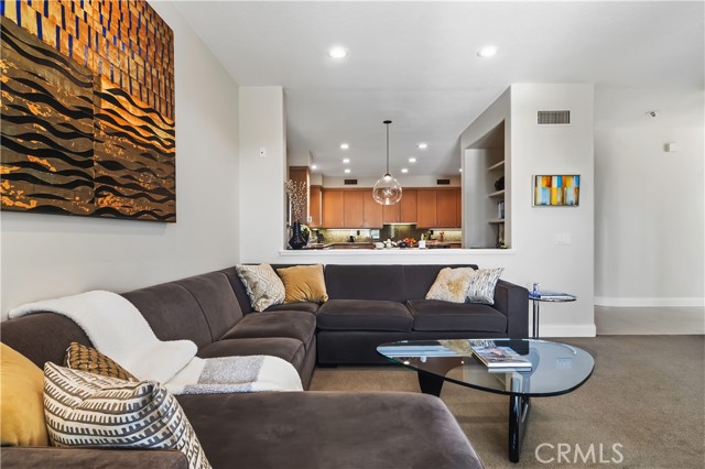 Detail Gallery Image 20 of 44 For 7343 Rutherford Hill, West Hills,  CA 91307 - 5 Beds | 5 Baths