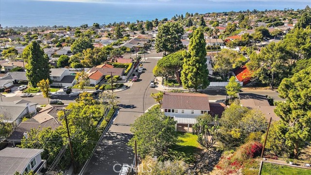 6878 Eddinghill Drive, Rancho Palos Verdes, California 90275, 5 Bedrooms Bedrooms, ,2 BathroomsBathrooms,Residential,Sold,Eddinghill,PV21219113