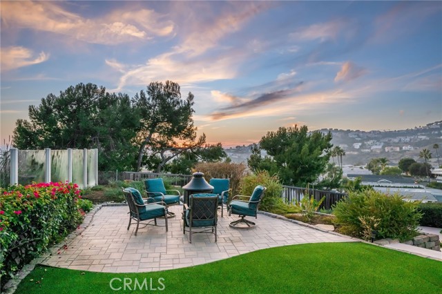 Detail Gallery Image 6 of 57 For 2838 via Amapola, San Clemente,  CA 92673 - 6 Beds | 3/1 Baths