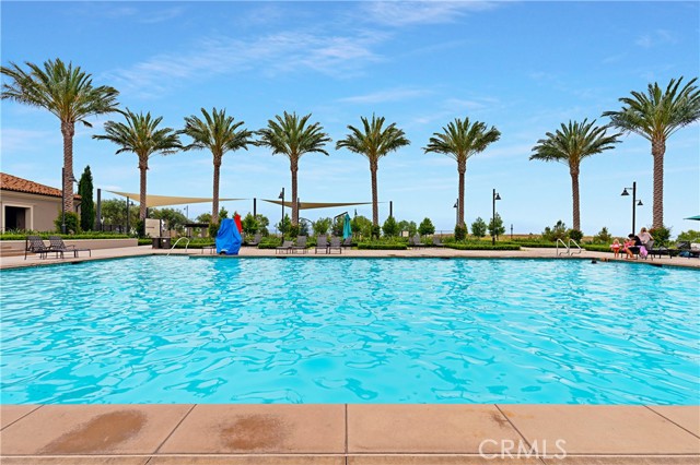 208 Canterbury, Irvine CA: https://media.crmls.org/medias/85ef55db-1463-45c4-a87c-2281eacc889a.jpg