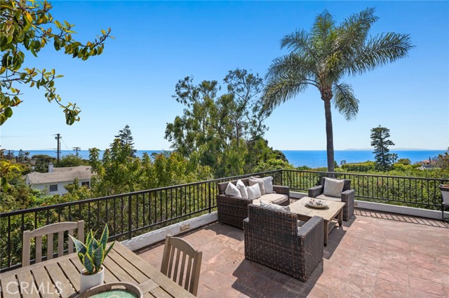31402 Ocean view, Laguna Beach CA: https://media.crmls.org/medias/85eff3b9-8d1d-4b74-9a8f-0ea4e193014e.jpg