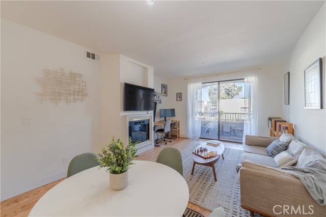555 Maine Ave Unit 115, Long Beach, CA 90802 photo 9
