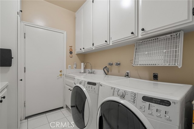 19222 Mayall Street, Northridge CA: https://media.crmls.org/medias/85f14929-90f2-4cd4-a899-b703005f6bf6.jpg