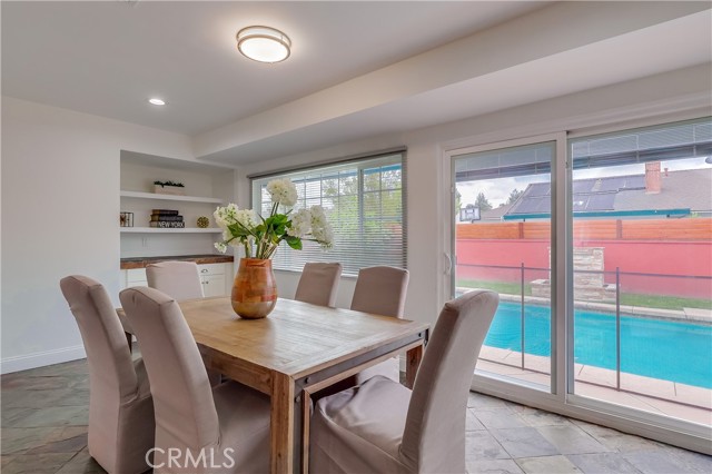 Detail Gallery Image 10 of 30 For 12640 Albers St, Valley Village,  CA 91607 - 6 Beds | 4 Baths
