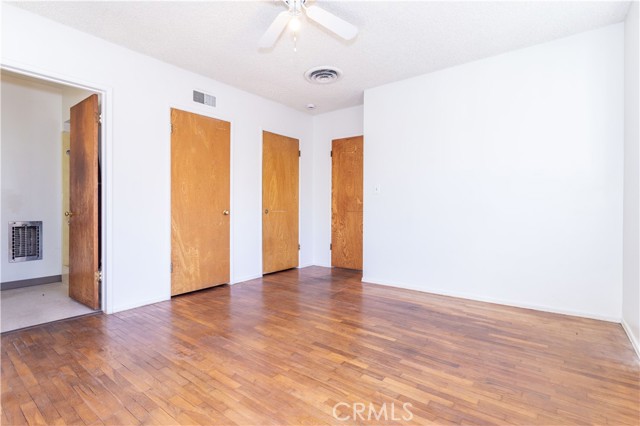 Detail Gallery Image 18 of 33 For 7701 Orion Ave, Van Nuys,  CA 91406 - 3 Beds | 2 Baths