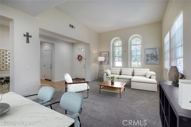 Detail Gallery Image 12 of 46 For 30005 Mickelson Way, Murrieta,  CA 92563 - 5 Beds | 3 Baths