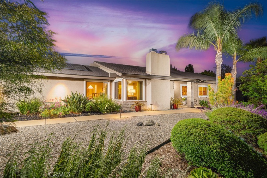 2128 N Villa Maria Road
