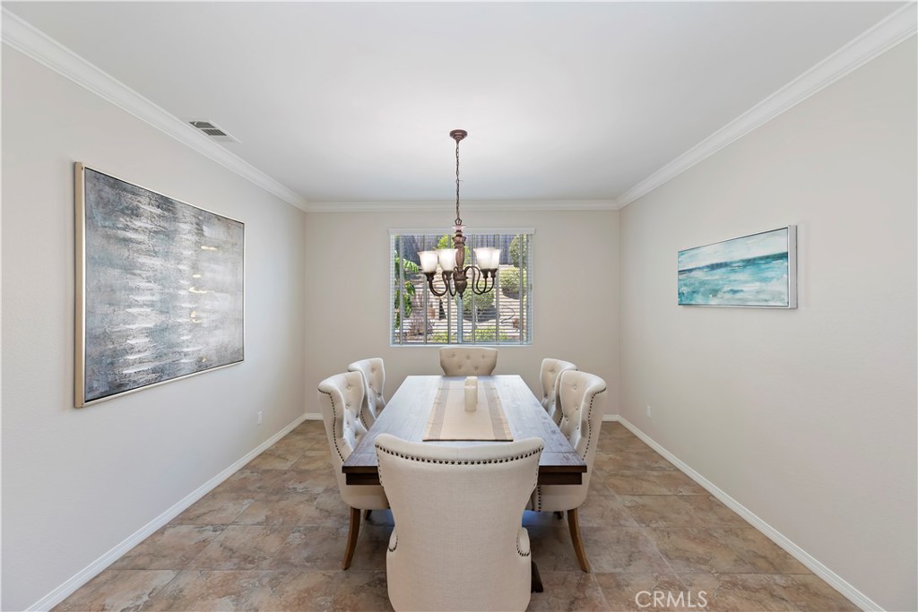 MLS #OC25133999 img 10