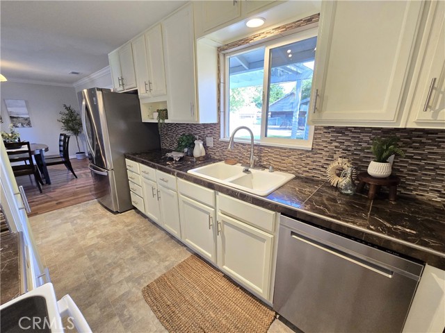 814 Marin Street, Corning CA: https://media.crmls.org/medias/85f451ce-a6cd-4847-bab5-f437ea4b6eb6.jpg