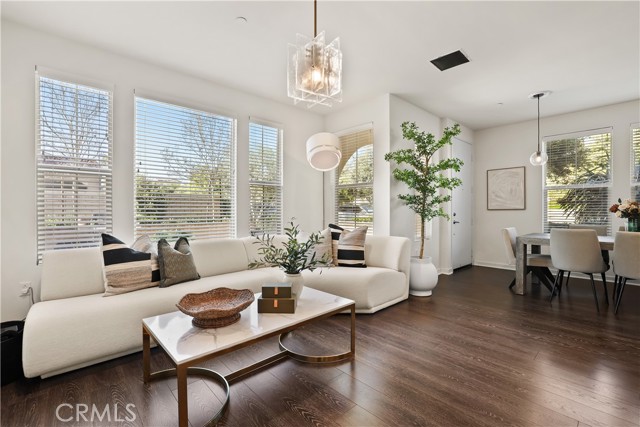 Detail Gallery Image 4 of 44 For 12 Prominence, Lake Forest,  CA 92630 - 3 Beds | 2/1 Baths