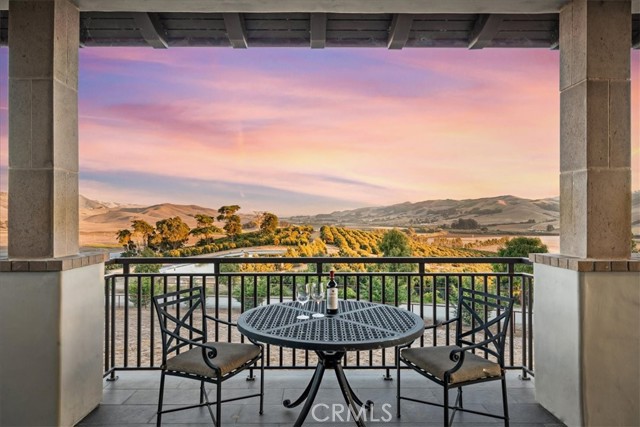 Detail Gallery Image 3 of 73 For 3515 Turri Rd, San Luis Obispo,  CA 93405 - 5 Beds | 5/1 Baths