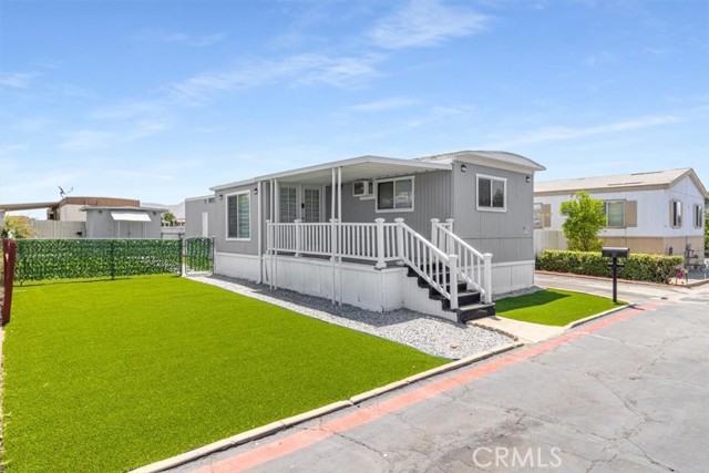 26871 Alessandro, Moreno Valley CA: https://media.crmls.org/medias/85f633bc-0c37-4174-b2fe-3ebe5fa92c8f.jpg
