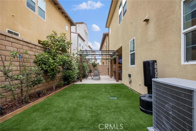 155 Bryce Run, Lake Forest CA: https://media.crmls.org/medias/85f66def-9bde-45eb-b29c-ec5bbe7d6d97.jpg