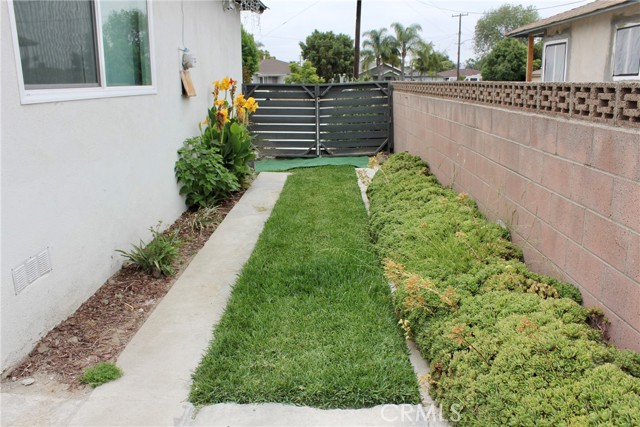 Detail Gallery Image 38 of 41 For 3305 W Thornton Ave, Anaheim,  CA 92804 - 3 Beds | 2 Baths