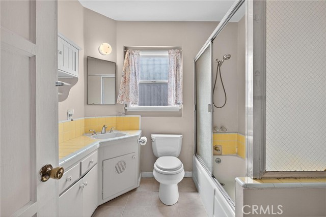 Detail Gallery Image 15 of 22 For 3604 S Muirfield Road, Los Angeles,  CA 90016 - 3 Beds | 1 Baths