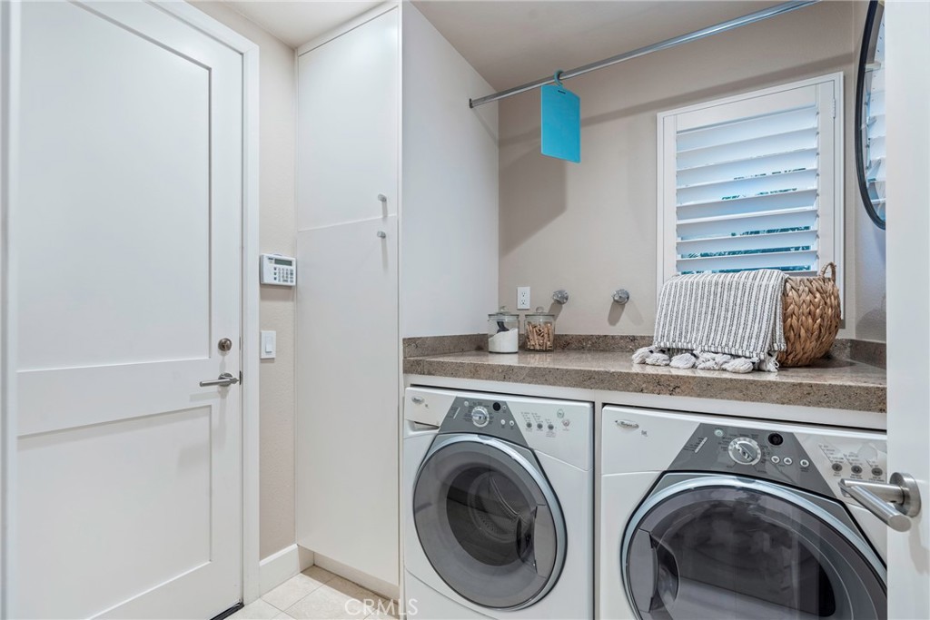 MLS #OC25238106 image #18