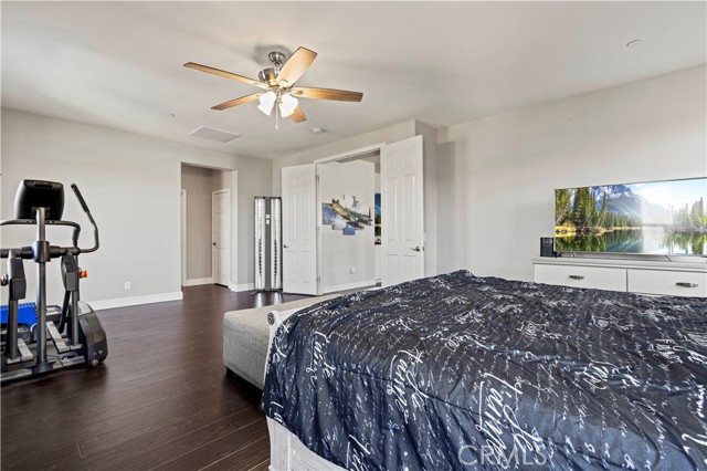 20556 Suzie Lane, Saugus CA: https://media.crmls.org/medias/85f72318-0232-4689-b05c-5d795ab6af52.jpg