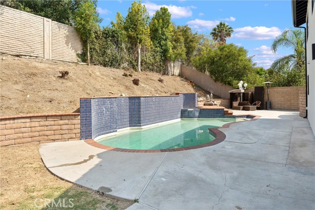 1290 N Tippetts Lane, Anaheim CA: https://media.crmls.org/medias/85f8ad12-efaf-4bab-980b-b71434eb260f.jpg