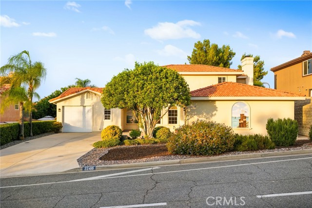 Detail Gallery Image 4 of 55 For 22410 Canyon Lake Dr, Canyon Lake,  CA 92587 - 3 Beds | 2/1 Baths