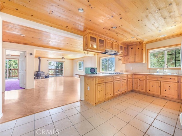 Detail Gallery Image 41 of 46 For 30134 Enchanted Way, Running Springs,  CA 92382 - 4 Beds | 3/1 Baths