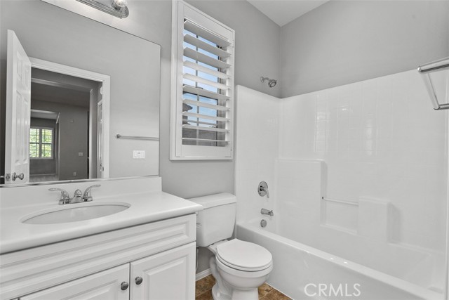 Detail Gallery Image 16 of 24 For 117 Silverado, Irvine,  CA 92618 - 3 Beds | 3 Baths