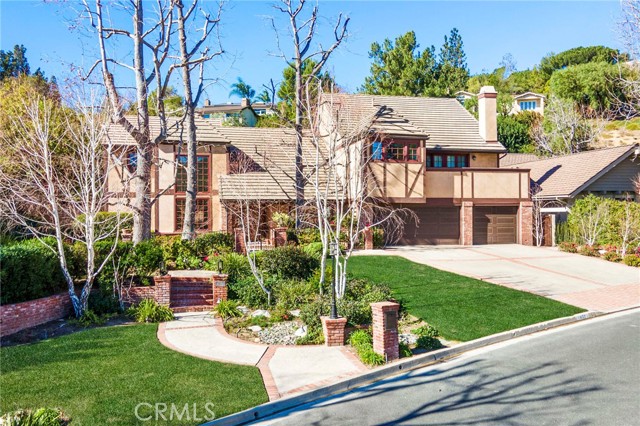Detail Gallery Image 1 of 1 For 1832 Overview Cir, North Tustin,  CA 92705 - 4 Beds | 3/1 Baths