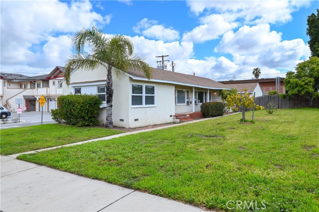 Detail Gallery Image 1 of 1 For 50 Fir St, Camarillo,  CA 93010 - 2 Beds | 1 Baths