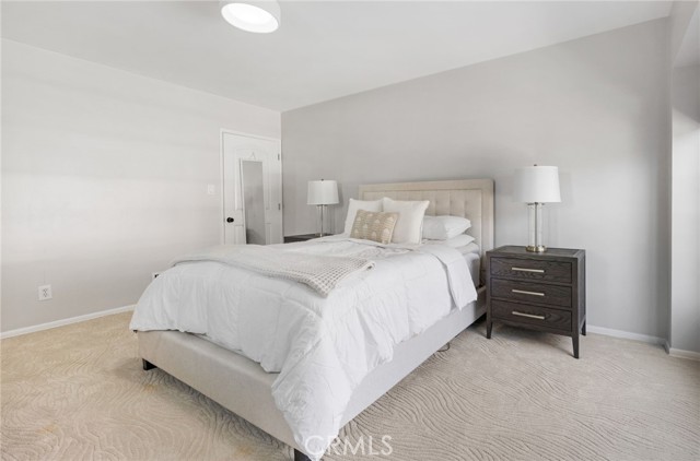 939 North Glendale Avenue, 1 photo 18