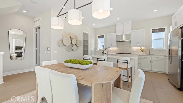 Detail Gallery Image 6 of 34 For 828 Sonia, Irvine,  CA 92618 - 4 Beds | 3/1 Baths