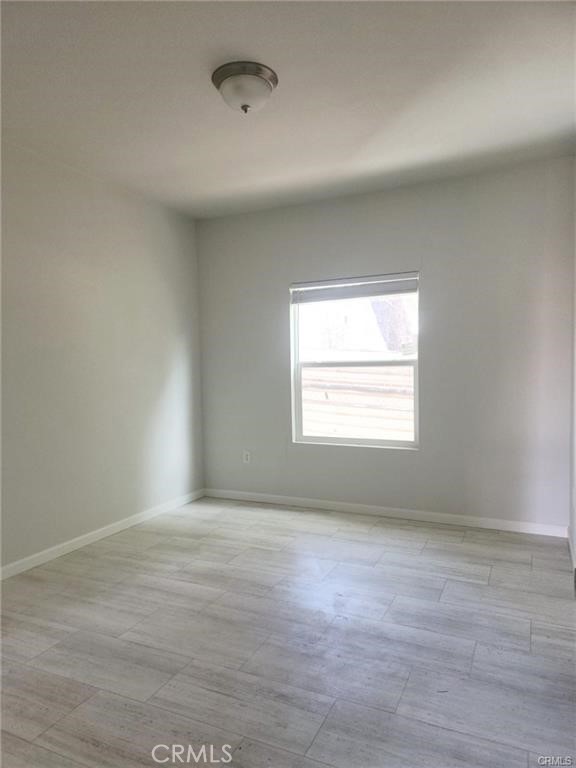 33031 Catlin Ave, Hemet CA: https://media.crmls.org/medias/8601620e-f977-495f-9cbb-7206d18b552a.jpg