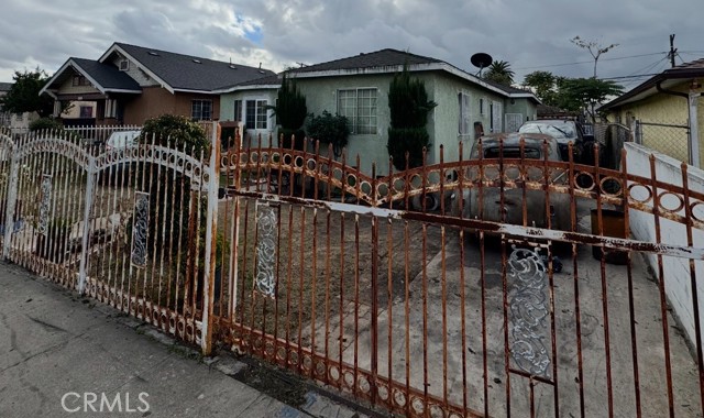 Front Image Thumbnail for CRIG25273224