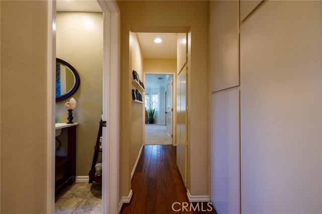 Detail Gallery Image 15 of 27 For 17726 Martha St, Encino,  CA 91316 - 3 Beds | 2 Baths