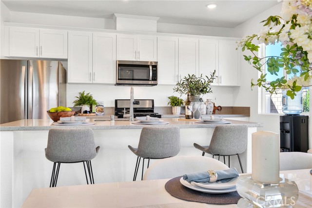 Detail Gallery Image 11 of 54 For 14583 Gulfstream Ln, Moreno Valley,  CA 92553 - 3 Beds | 2 Baths