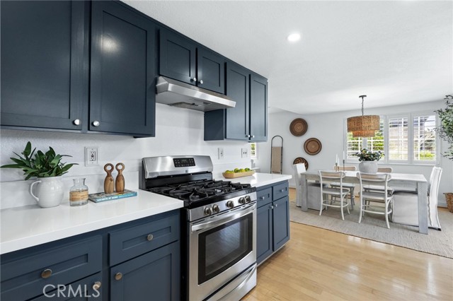 Detail Gallery Image 12 of 36 For 1421 12th St #1,  Manhattan Beach,  CA 90266 - 2 Beds | 2/1 Baths