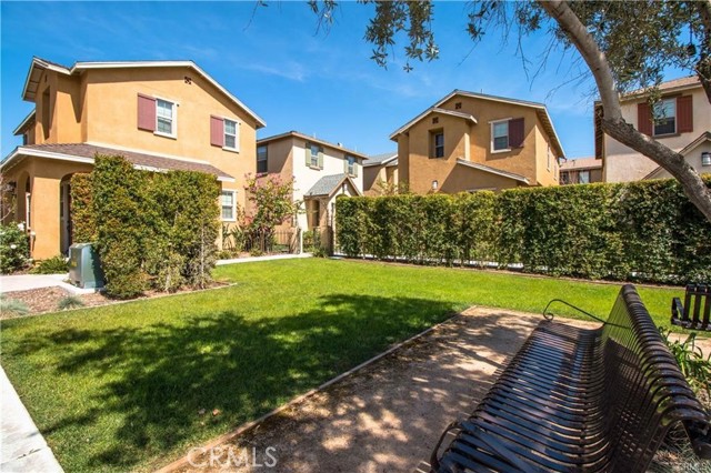912 N Alameda Avenue, Azusa CA: https://media.crmls.org/medias/86033064-078e-4f1f-8c1b-ee1378184e30.jpg