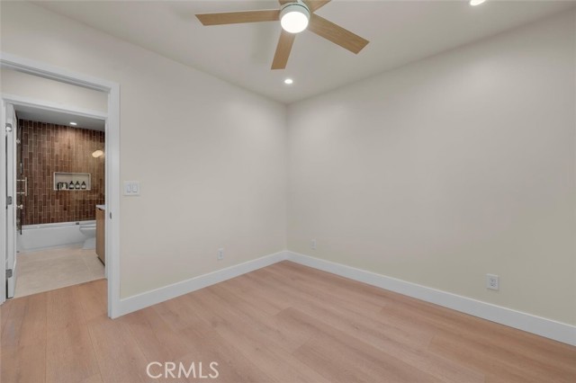 2411 Thomas Avenue, Redondo Beach CA: https://media.crmls.org/medias/86034a2a-954f-48a9-ae06-84f9c2fadaf7.jpg