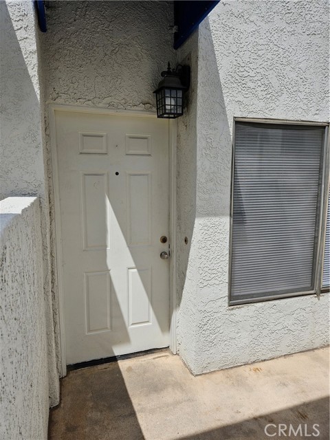 Detail Gallery Image 7 of 22 For 345 Park Shadow Ct, Baldwin Park,  CA 91706 - 2 Beds | 2 Baths