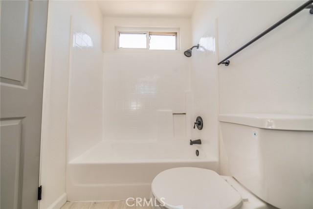 Detail Gallery Image 14 of 27 For 11321 Homewood Dr, Fontana,  CA 92337 - 4 Beds | 2/1 Baths