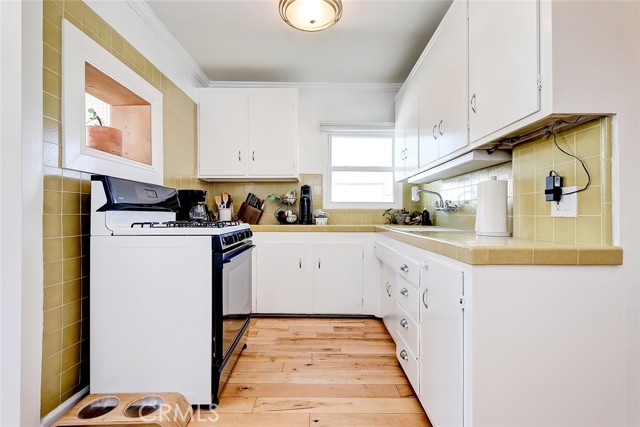 1705 Huntington Lane, Redondo Beach, California 90278, 2 Bedrooms Bedrooms, ,2 BathroomsBathrooms,Residential,Sold,Huntington,SB21166702