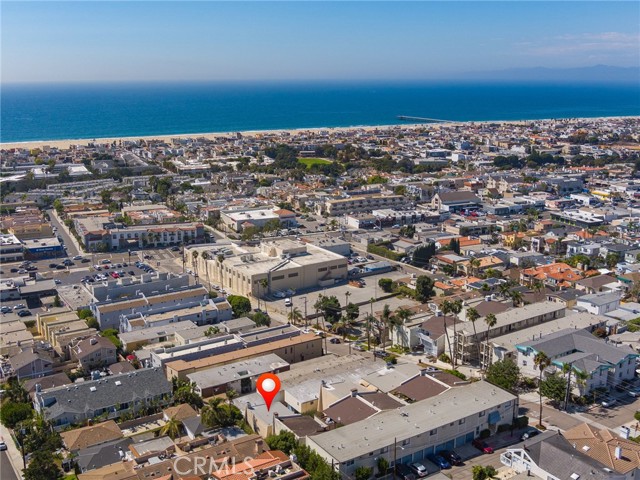 960 1st Street, Hermosa Beach, California 90254, 2 Bedrooms Bedrooms, ,2 BathroomsBathrooms,Residential,Sold,1st,SB22210479