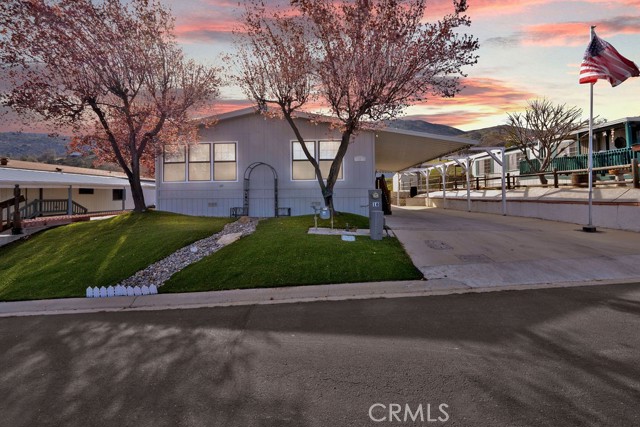 Detail Gallery Image 22 of 43 For 21276 White Pine Dr #16,  Tehachapi,  CA 93561 - 3 Beds | 2 Baths