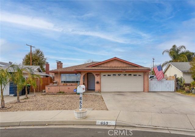 Detail Gallery Image 1 of 25 For 653 S Franklin St, Hemet,  CA 92543 - 2 Beds | 2 Baths