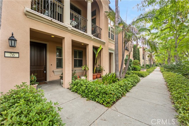 76 City Stroll, Irvine CA: https://media.crmls.org/medias/860566ce-77cb-4da6-8571-9826b63749b0.jpg