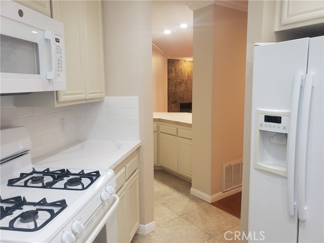 Detail Gallery Image 14 of 38 For 1348 Tourney Hill Ln #66,  Nipomo,  CA 93444 - 3 Beds | 2/1 Baths