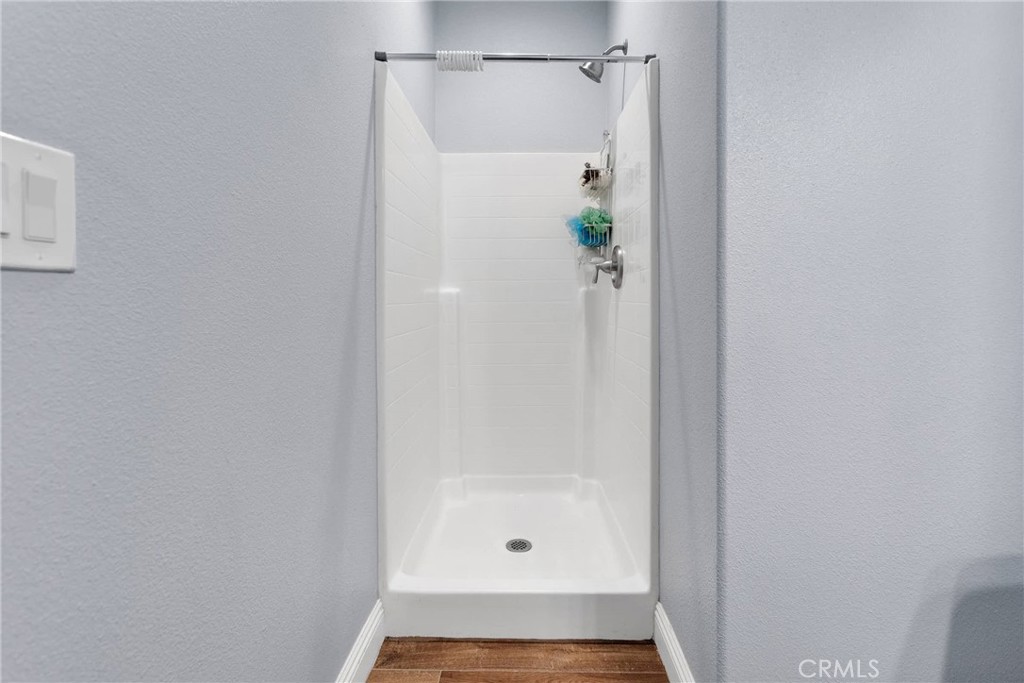https://media.crmls.org/medias/86065513-82c4-4e74-b4bd-0921e88d201f.jpg?preset=X-Large