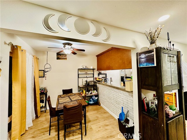 Detail Gallery Image 12 of 17 For 1001 W Stevens Ave #158,  Santa Ana,  CA 92707 - 2 Beds | 1 Baths